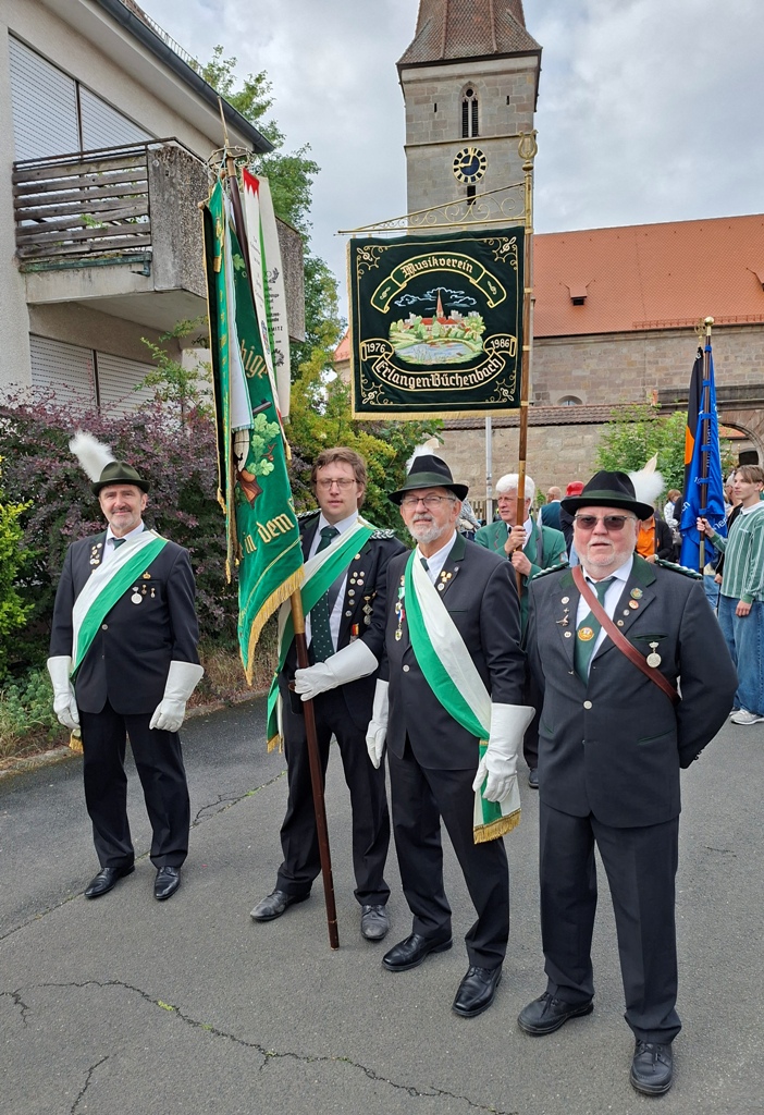 Fahnenabordnung Fronleichnamsprozession